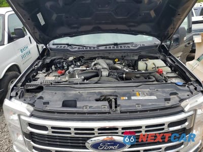 Zdjęcie 12 z 13 samochodu: 2026 FORD F350 SUPER DUTY VIN:1FT8W3DT6TEC23495 - miniatura