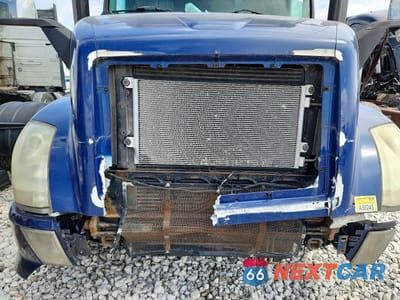 Zdjęcie 7 z 10 samochodu: 2012 VOLVO VN VNL VIN:4V4NC9EJ1CN543498 - miniatura