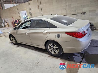 Drugie zdjęcie samochodu z przodu: 2011 HYUNDAI SONATA GLS VIN:5NPEB4AC8BH194413 - miniatura