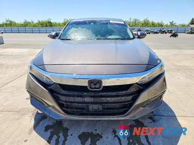 Piąte zdjęcie samochodu w środku: 2019 HONDA ACCORD LX VIN:1HGCV1F14KA075450 - miniatura
