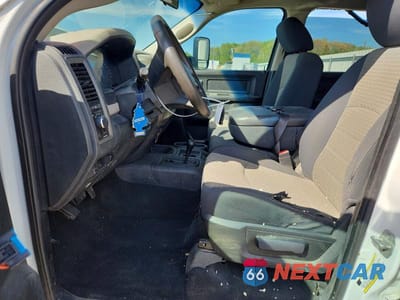 Zdjęcie 7 z 14 samochodu: 2012 DODGE RAM 3500 ST VIN:3C7WDTCL9CG318840 - miniatura