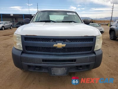 Piąte zdjęcie samochodu w środku: 2010 CHEVROLET SILVERADO K1500 VIN:1GCSKPE36AZ294905 - miniatura