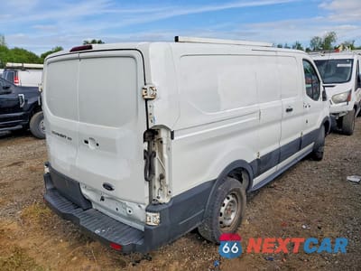 Trzecie zdjęcie samochodu z tyłu: 2017 FORD TRANSIT 150 DELIVERY VAN VIN:1FTYE1ZM3HKA91491 - miniatura