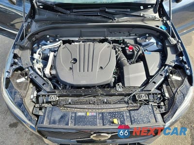 Zdjęcie 12 z 13 samochodu: 2026 VOLVO XC60 PLUS VIN:YV4M12RC8T1485734 - miniatura