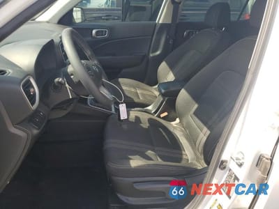 Zdjęcie 7 z 13 samochodu: 2023 HYUNDAI VENUE SEL VIN:KMHRC8A31PU235270 - miniatura