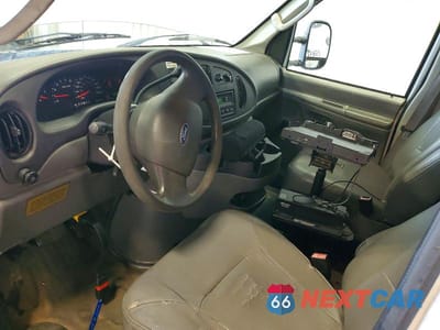 Zdjęcie 8 z 13 samochodu: 2008 FORD ECONOLINE E350 SUPER DUTY VAN VIN:1FTSE34L68DA26932 - miniatura