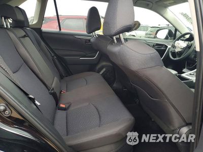 Zdjęcie 10 z 12 samochodu: 2025 TOYOTA RAV4 LE VIN:JTMLWRFV6SD331888 - miniatura