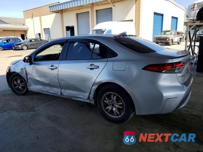 Drugie zdjęcie samochodu z przodu: 2020 TOYOTA COROLLA LE VIN:JTDEBRBE8LJ023568 - miniatura