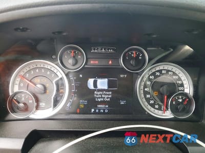 Zdjęcie 9 z 12 samochodu: 2015 RAM 1500 SLT VIN:3C6RR7LTXFG710112 - miniatura