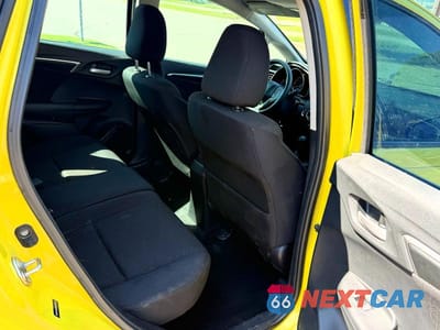 Zdjęcie 6 z 10 samochodu: 2015 HONDA FIT EX VIN:3HGGK5H83FM776937 - miniatura