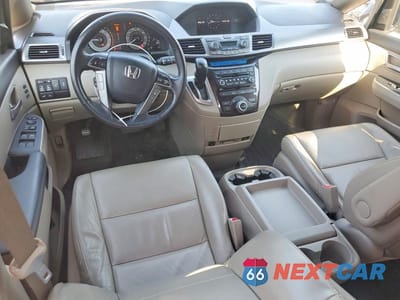 Zdjęcie 8 z 13 samochodu: 2012 HONDA ODYSSEY TOURING VIN:5FNRL5H93CB139740 - miniatura
