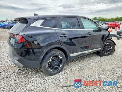 Trzecie zdjęcie samochodu z tyłu: 2026 KIA SPORTAGE EX VIN:5XYK33DF8TG328992 - miniatura