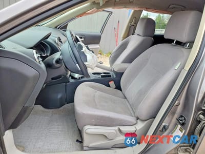 Zdjęcie 7 z 13 samochodu: 2015 NISSAN ROGUE SELECT S VIN:JN8AS5MT8FW662774 - miniatura