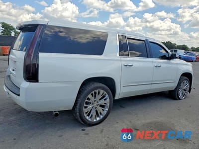 Trzecie zdjęcie samochodu z tyłu: 2017 CHEVROLET SUBURBAN K1500 LT VIN:1GNSKHKC9HR344708 - miniatura