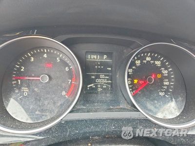 Zdjęcie 9 z 12 samochodu: 2016 VOLKSWAGEN JETTA SPORT VIN:3VWD17AJ7GM237250 - miniatura