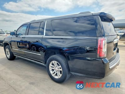 Drugie zdjęcie samochodu z przodu: 2019 GMC YUKON XL DENALI VIN:1GKS1HKJ2KR327190 - miniatura