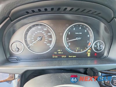 Zdjęcie 9 z 13 samochodu: 2018 BMW X5 XDRIVE35I VIN:5UXKR0C50JL076628 - miniatura