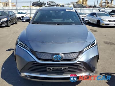 Piąte zdjęcie samochodu w środku: 2023 TOYOTA VENZA XLE VIN:JTEAAAAH9PJ135182 - miniatura