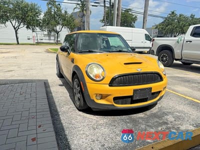 2007 MINI COOPER S WMWMF73537TT86015 - główne zdjęcie licytacji z USA - miniatura