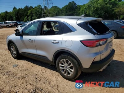 Drugie zdjęcie samochodu z przodu: 2020 FORD ESCAPE SE VIN:1FMCU0G63LUC47064 - miniatura