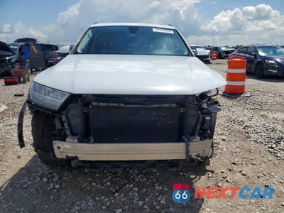 Piąte zdjęcie samochodu w środku: 2019 AUDI Q7 PREMIUM PLUS VIN:WA1LHAF77KD042557 - miniatura