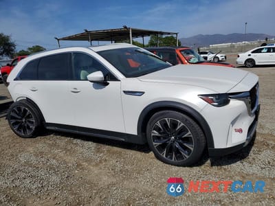 Czwarte zdjęcie samochodu z boku: 2024 MAZDA CX-90 PREMIUM PLUS VIN:JM3KKEHA8R1126103 - miniatura