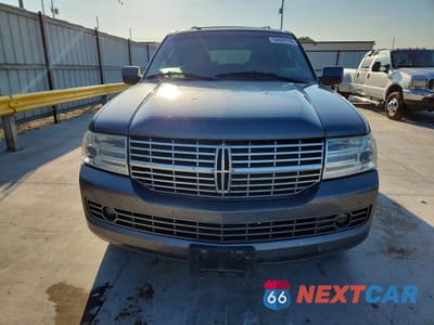 Piąte zdjęcie samochodu w środku: 2012 LINCOLN NAVIGATOR L VIN:5LMJJ3J52CEL06842 - miniatura