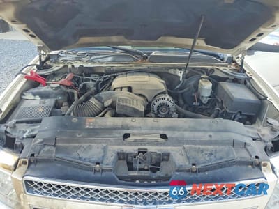 Zdjęcie 12 z 13 samochodu: 2011 CHEVROLET SUBURBAN C1500 LTZ VIN:1GNSCKE06BR357046 - miniatura