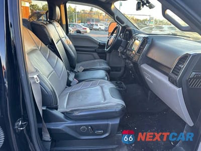 Piąte zdjęcie samochodu w środku: 2018 FORD F150 SUPERCREW VIN:1FTEW1EG8JFA84485 - miniatura