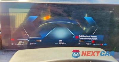 Zdjęcie 9 z 13 samochodu: 2025 BMW X7 XDRIVE40I VIN:5UX23EM05S9Z22669 - miniatura