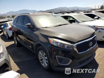 Czwarte zdjęcie samochodu z boku: 2016 KIA SORENTO LX VIN:5XYPG4A38GG093574 - miniatura