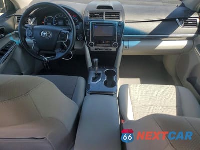 Zdjęcie 8 z 12 samochodu: 2012 TOYOTA CAMRY HYBRID XLE VIN:4T1BD1FK7CU041455 - miniatura