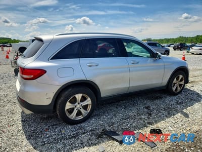 Trzecie zdjęcie samochodu z tyłu: 2017 MERCEDES-BENZ GLC 300 4MATIC VIN:WDC0G4KB2HF129054 - miniatura
