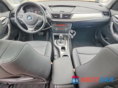 Zdjęcie 8 z 13 samochodu: 2014 BMW X1 XDRIVE28I VIN:WBAVL1C54EVY17506 - miniatura