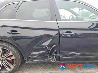 Zdjęcie 10 z 12 samochodu: 2018 AUDI SQ5 PRESTIGE VIN:WA1C4AFY1J2213981 - miniatura