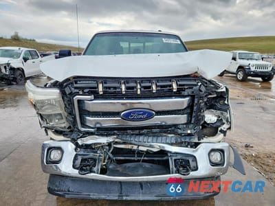 Piąte zdjęcie samochodu w środku: 2014 FORD F350 SUPER DUTY VIN:1FT8W3BT0EEA72806 - miniatura