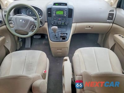 Zdjęcie 8 z 13 samochodu: 2012 KIA SEDONA LX VIN:KNDMG4C76C6475196 - miniatura