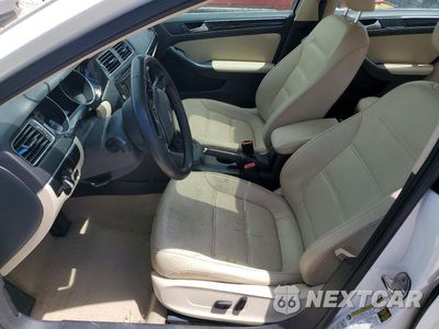 Zdjęcie 7 z 12 samochodu: 2015 VOLKSWAGEN JETTA TDI VIN:3VWLA7AJ6FM304270 - miniatura