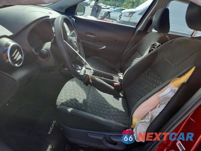 Zdjęcie 7 z 13 samochodu: 2021 NISSAN KICKS SV VIN:3N1CP5CV1ML523083 - miniatura