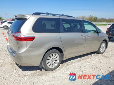 Trzecie zdjęcie samochodu z tyłu: 2016 TOYOTA SIENNA LE VIN:5TDJK3DC1GS134883 - miniatura