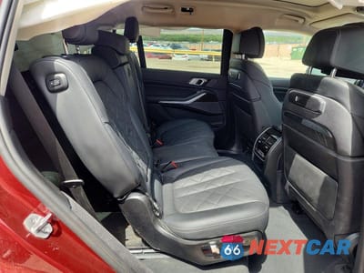 Zdjęcie 11 z 14 samochodu: 2026 BMW X7 XDRIVE40I VIN:5UX23EM01T9030503 - miniatura