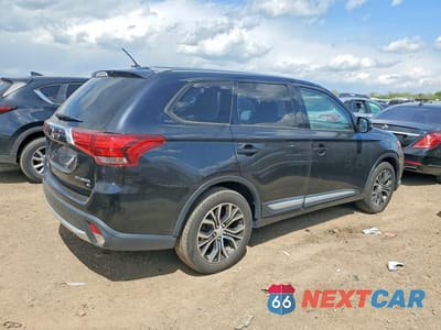 Trzecie zdjęcie samochodu z tyłu: 2016 MITSUBISHI OUTLANDER SE VIN:JA4AZ3A36GZ017311 - miniatura