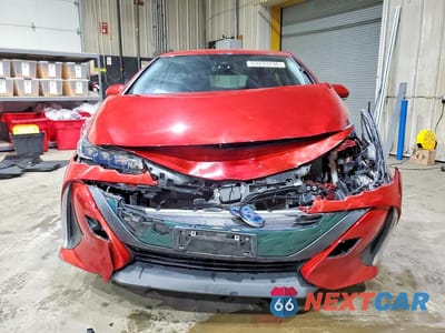 Piąte zdjęcie samochodu w środku: 2019 TOYOTA PRIUS PRIME PLUS VIN:JTDKARFP0K3113494 - miniatura