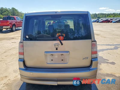 Zdjęcie 6 z 14 samochodu: 2005 TOYOTA SCION XB VIN:JTLKT324750197410 - miniatura