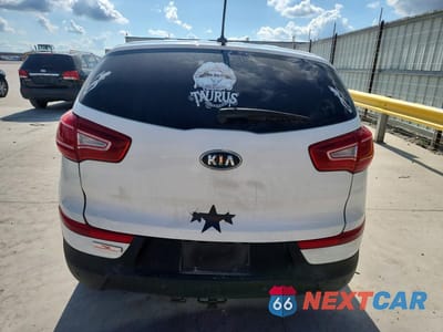 Zdjęcie 6 z 13 samochodu: 2011 KIA SPORTAGE LX VIN:KNDPBCA26B7015106 - miniatura