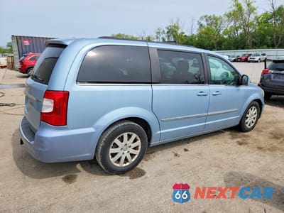 Trzecie zdjęcie samochodu z tyłu: 2013 CHRYSLER TOWN & COUNTRY TOURING VIN:2C4RC1BG8DR734363 - miniatura
