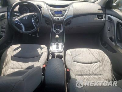 Zdjęcie 8 z 12 samochodu: 2011 HYUNDAI ELANTRA GLS VIN:KMHDH4AE9BU105266 - miniatura
