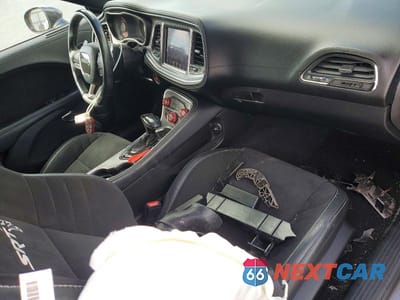 Zdjęcie 8 z 12 samochodu: 2021 DODGE CHALLENGER SRT HELLCAT REDEYE VIN:2C3CDZL9XMH654199 - miniatura