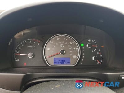 Zdjęcie 9 z 12 samochodu: 2009 HYUNDAI ELANTRA SE VIN:KMHDU46DX9U620573 - miniatura