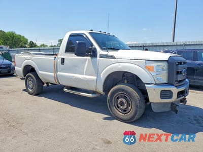 Czwarte zdjęcie samochodu z boku: 2013 FORD F250 SUPER DUTY VIN:1FTBF2B60DEA29074 - miniatura